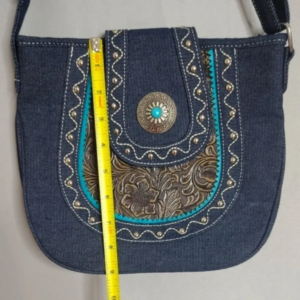 Canyon Sky chic denim